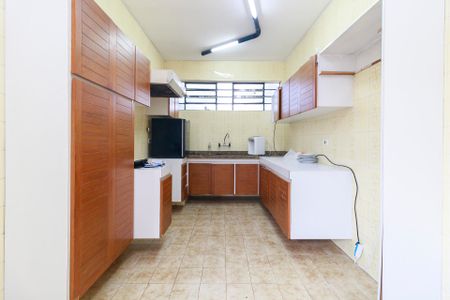 Casa à venda com 120m², 4 quartos e 3 vagasCozinha