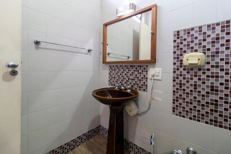 Casa à venda com 120m², 4 quartos e 3 vagasBanheiro da Suíte 1