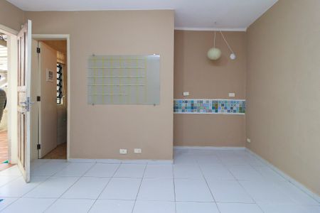 Casa à venda com 120m², 4 quartos e 3 vagasEdícula - Quarto