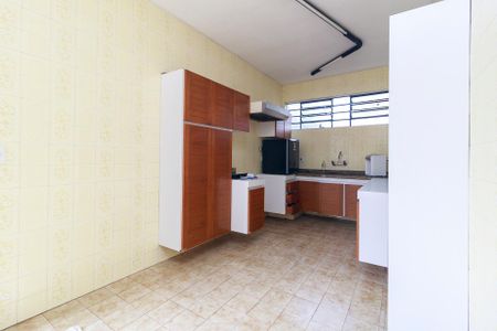 Casa à venda com 120m², 4 quartos e 3 vagasCozinha