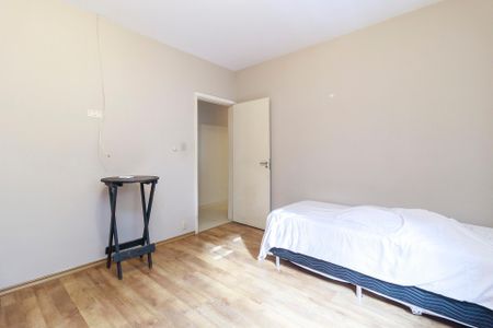 Casa à venda com 120m², 4 quartos e 3 vagasQuarto 2