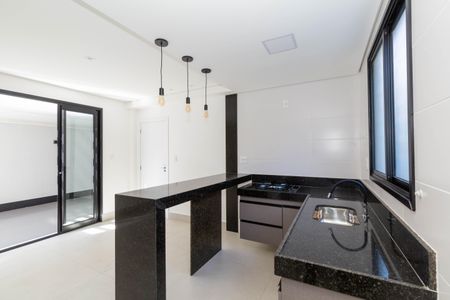 Apartamento à venda com 93m², 2 quartos e 2 vagas Apartamento à venda com 93m², 2 quartos e 2 vagasCozinha