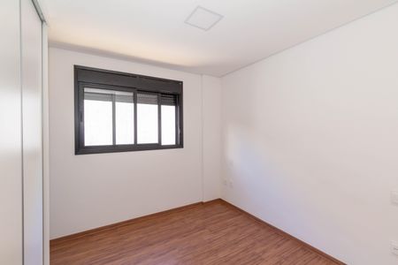 Apartamento à venda com 93m², 2 quartos e 2 vagas Apartamento à venda com 93m², 2 quartos e 2 vagasSuíte 1