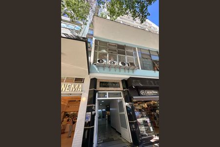 Apartamento para alugar com 30m², 1 quarto e sem vaga Apartamento para alugar com 30m², 1 quarto e sem vagaFachada