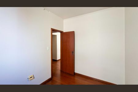 Quarto de apartamento à venda com 2 quartos, 58m² em Santa Cruz, Belo Horizonte
