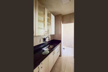 Apartamento à venda com 58m², 2 quartos e 1 vagaCozinha e Área de Serviço