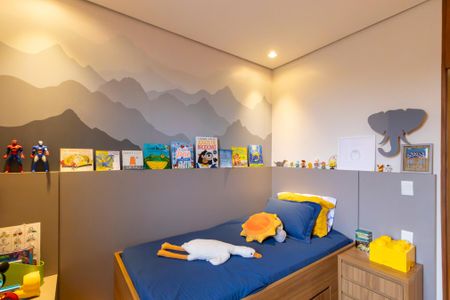 Casa de condomínio à venda com 280m², 3 quartos e 4 vagasQuarto Suíte 2