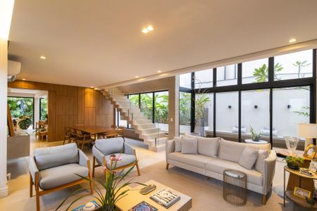 Casa de condomínio à venda com 280m², 3 quartos e 4 vagasSala de Estar