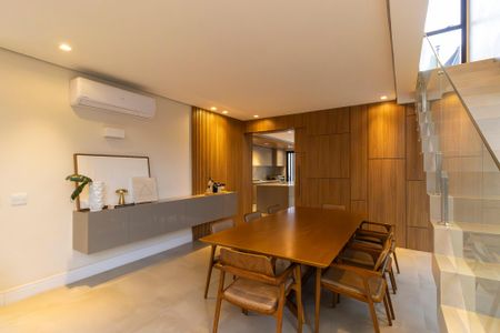 Casa de condomínio à venda com 280m², 3 quartos e 4 vagasSala de Jantar