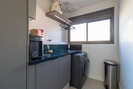 Apartamento à venda com 93m², 2 quartos e 2 vagas Apartamento à venda com 93m², 2 quartos e 2 vagasÁrea de Serviço