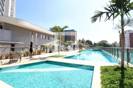 Apartamento à venda com 93m², 2 quartos e 2 vagas Apartamento à venda com 93m², 2 quartos e 2 vagasÁrea comum - Piscina