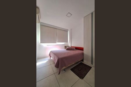 Apartamento à venda com 62m², 2 quartos e 1 vaga Apartamento à venda com 62m², 2 quartos e 1 vagaSuíte