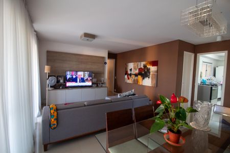 Apartamento para alugar com 134m², 4 quartos e 2 vagas Apartamento para alugar com 134m², 4 quartos e 2 vagasSala