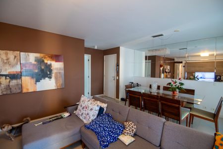 Sala de apartamento para alugar com 4 quartos, 134m² em Jardim Olympia, São Paulo