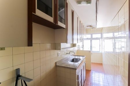 Apartamento à venda com 57m², 2 quartos e 1 vaga Apartamento à venda com 57m², 2 quartos e 1 vagaCozinha