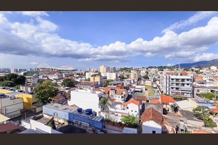 Apartamento à venda com 57m², 2 quartos e 1 vaga Apartamento à venda com 57m², 2 quartos e 1 vagaÁrea de Serviço vista
