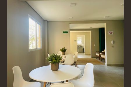 Apartamento à venda com 32m², 2 quartos e sem vaga Apartamento à venda com 32m², 2 quartos e sem vagaÁrea comum - Salão de Festas