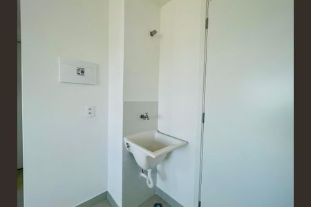 Apartamento à venda com 32m², 2 quartos e sem vaga Apartamento à venda com 32m², 2 quartos e sem vagaÁrea de Serviço