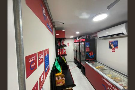 Apartamento à venda com 32m², 2 quartos e sem vaga Apartamento à venda com 32m², 2 quartos e sem vagaÁrea comum - Mini mercado