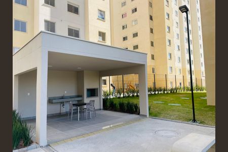 Apartamento à venda com 32m², 2 quartos e sem vaga Apartamento à venda com 32m², 2 quartos e sem vagaÁrea comum - Churrasqueira