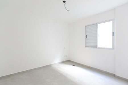 Quarto 1 de apartamento para alugar com 2 quartos, 40m² em Parque Sonia, São Paulo