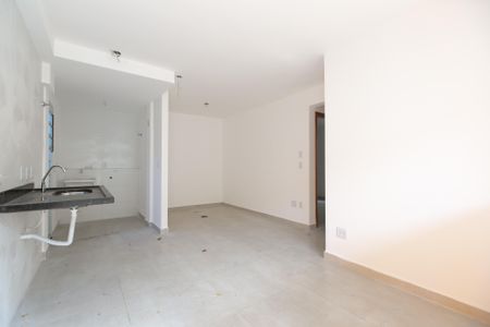 Apartamento à venda com 40m², 2 quartos e 1 vaga Apartamento à venda com 40m², 2 quartos e 1 vagaCozinha e Área de Serviço