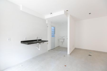 Sala de apartamento para alugar com 2 quartos, 40m² em Parque Sonia, São Paulo
