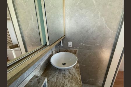 Apartamento para alugar com 74m², 3 quartos e 1 vagaBanheiro da Suíte 1