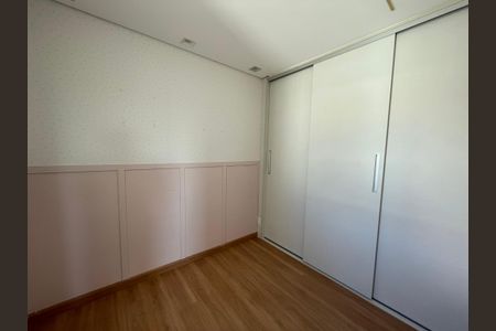 Apartamento para alugar com 74m², 3 quartos e 1 vagaQuarto 2