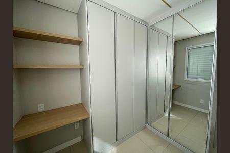 Apartamento para alugar com 74m², 3 quartos e 1 vagaQuarto 1