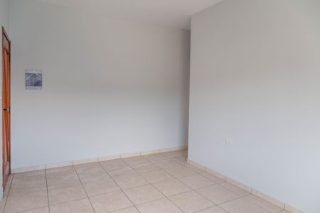 Casa para alugar com 75m², 2 quartos e 1 vagaSala