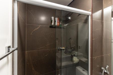 Apartamento à venda com 65m², 2 quartos e 1 vaga Apartamento à venda com 65m², 2 quartos e 1 vagaBanheiro Social