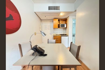 Apartamento para alugar com 69m², 1 quarto e sem vaga Apartamento para alugar com 69m², 1 quarto e sem vagaSala/Cozinha