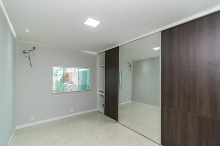 Apartamento para alugar com 104m², 3 quartos e 1 vaga Apartamento para alugar com 104m², 3 quartos e 1 vagaSuíte