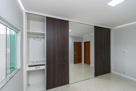 Apartamento para alugar com 104m², 3 quartos e 1 vaga Apartamento para alugar com 104m², 3 quartos e 1 vagaSuíte