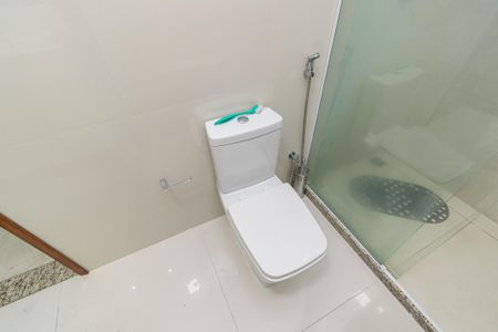 Apartamento para alugar com 104m², 3 quartos e 1 vaga Apartamento para alugar com 104m², 3 quartos e 1 vagaBanheiro de suíte
