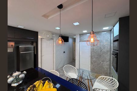 Casa de condomínio à venda com 350m², 6 quartos e 5 vagasCozinha