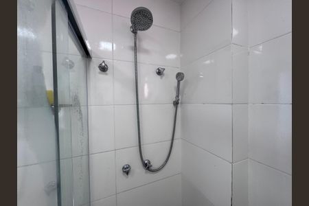 Casa de condomínio à venda com 350m², 6 quartos e 5 vagasBanheiro Serviço