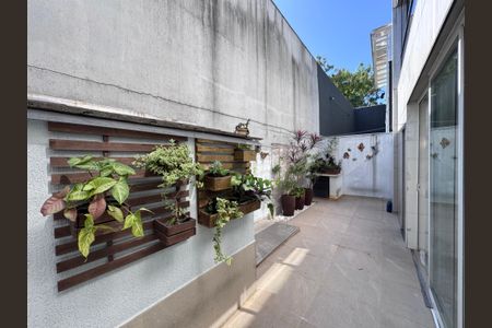 Casa de condomínio à venda com 350m², 6 quartos e 5 vagasÁrea externa