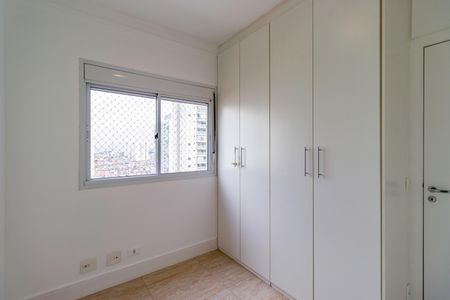 Apartamento para alugar com 104m², 3 quartos e 2 vagasQuarto 2