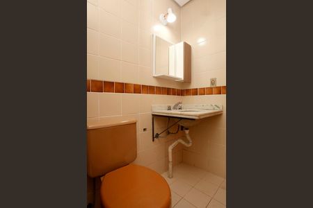 Apartamento para alugar com 73m², 2 quartos e sem vagaBanheiro da Suíte