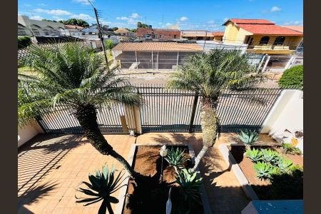 Casa para alugar com 583m², 3 quartos e 6 vagasArea externa