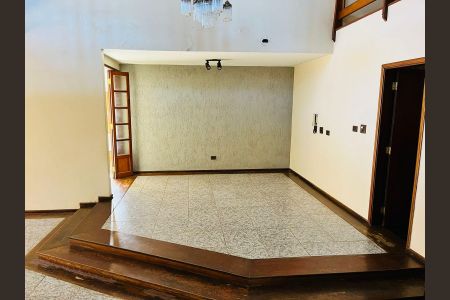 Sala 1 de casa para alugar com 3 quartos, 583m² em Qna 36, Brasília