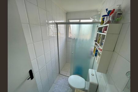 Apartamento à venda com 64m², 2 quartos e 1 vaga Apartamento à venda com 64m², 2 quartos e 1 vagaBanheiro