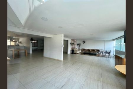 Apartamento à venda com 64m², 2 quartos e 1 vaga Apartamento à venda com 64m², 2 quartos e 1 vagaÁrea comum