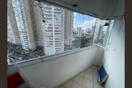 Apartamento à venda com 64m², 2 quartos e 1 vaga Apartamento à venda com 64m², 2 quartos e 1 vagaSacada