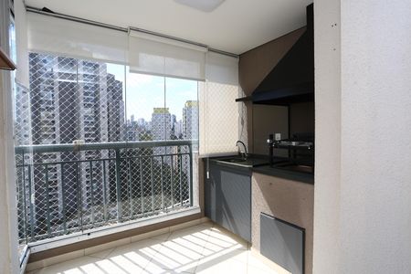 Varanda da Sala de apartamento à venda com 2 quartos, 60m² em Vila Andrade, São Paulo