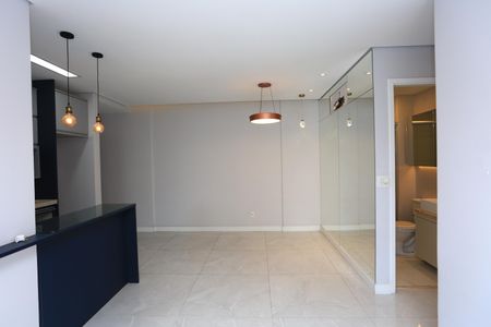 Apartamento à venda com 60m², 2 quartos e 2 vagasSala