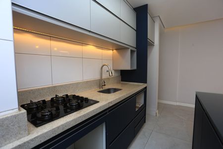Apartamento à venda com 60m², 2 quartos e 2 vagasCozinha
