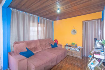 Sala de casa à venda com 2 quartos, 180m² em Guajuviras, Canoas